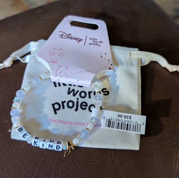 Little Words Project Jewelry - Disney Be Kind Bracelet with White and Gold Accents